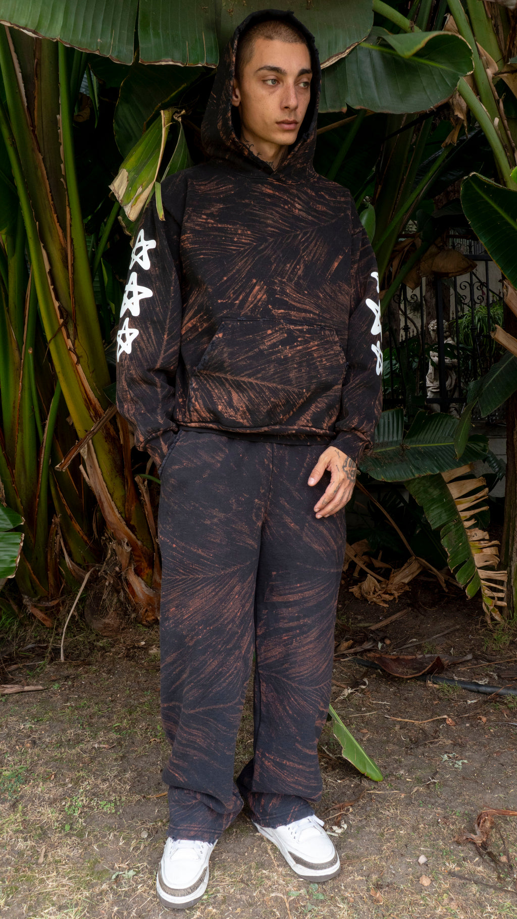 DINO BONES SWEATPANTS BLEACH/BLACK