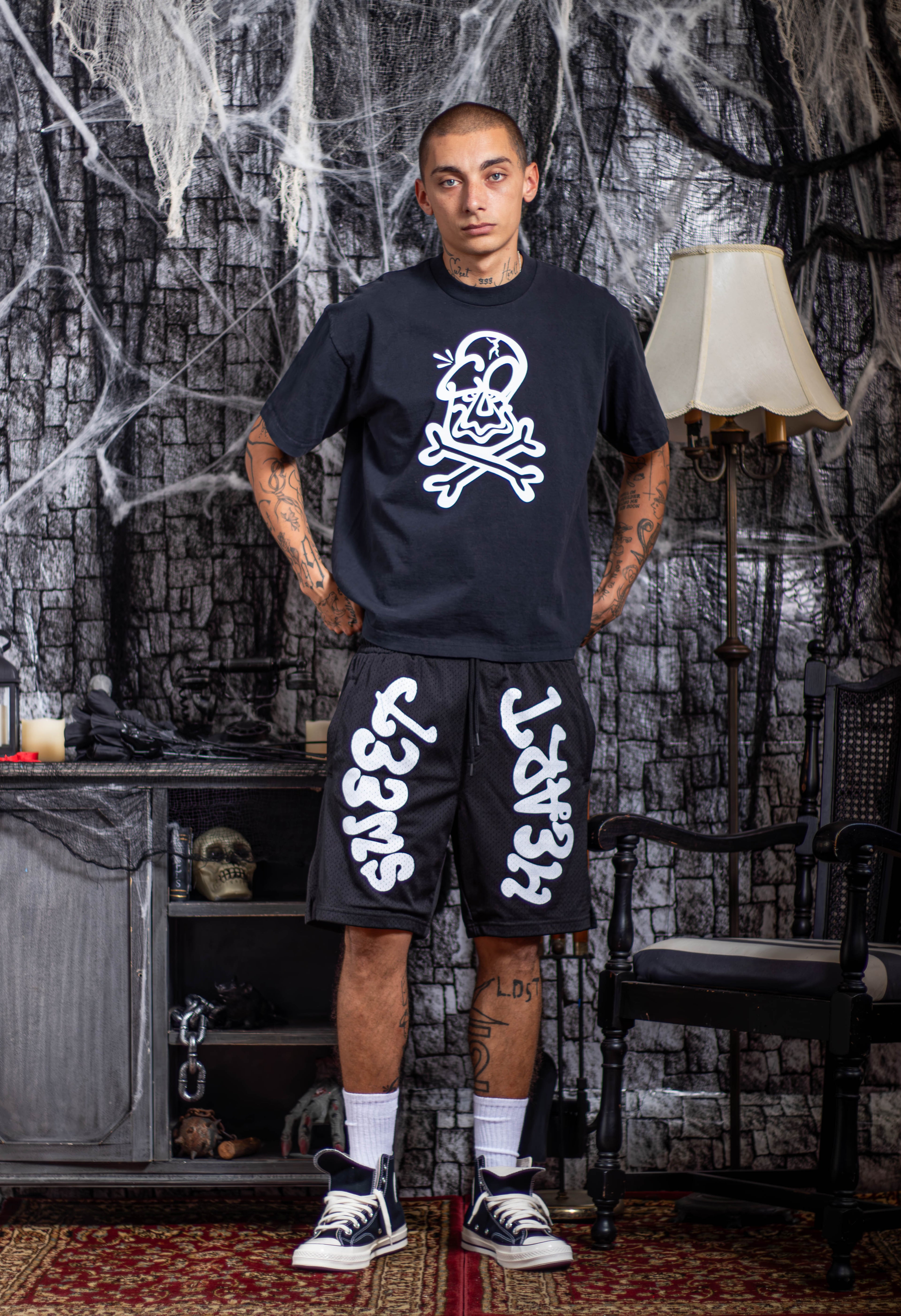 SWEETHEART GYM SHORTS WHITE/BLACK