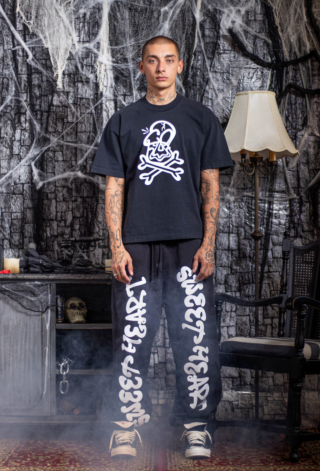 CROSSBONES T-SHIRT BLACK/WHITE