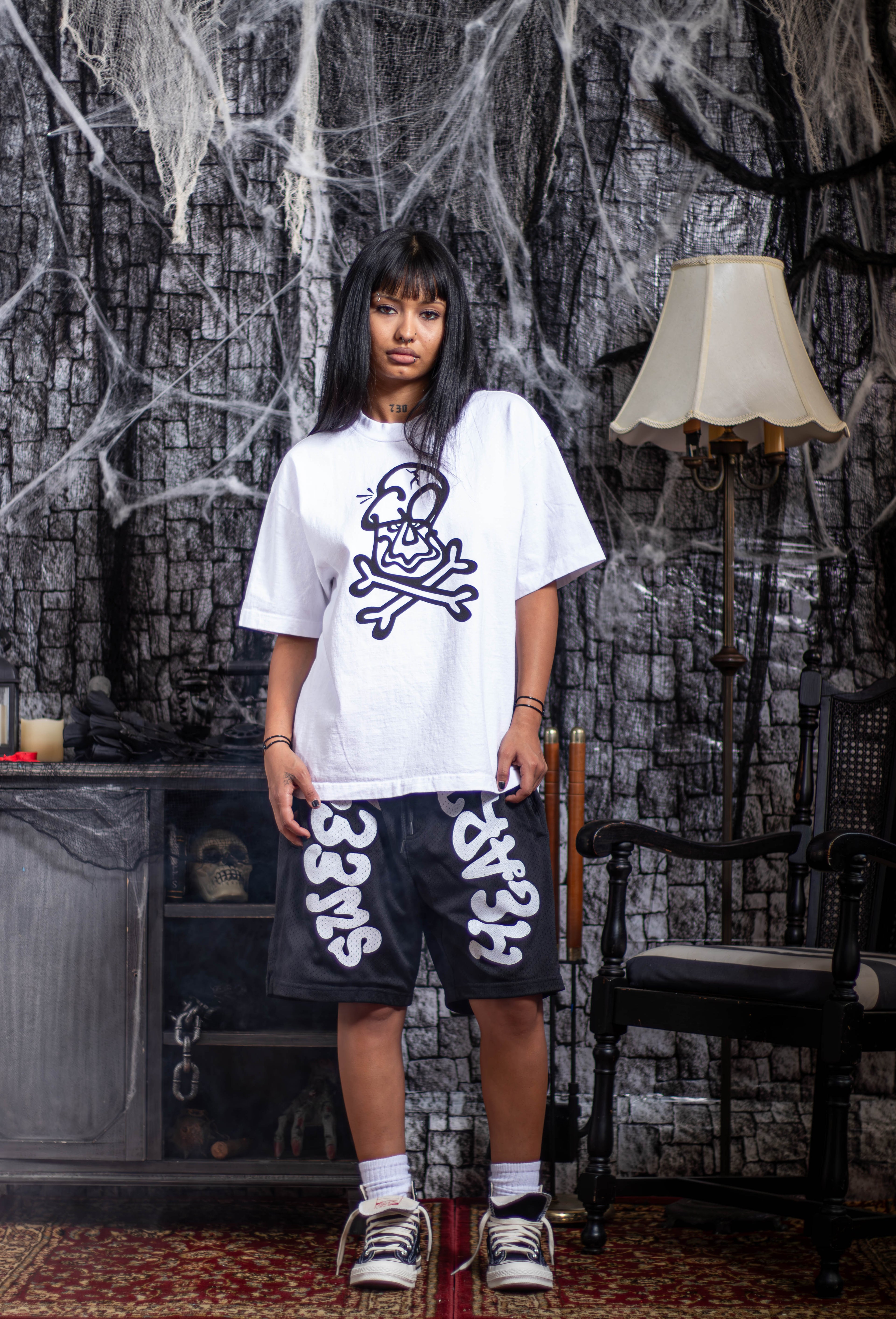 CROSSBONES T-SHIRT BLACK/WHITE