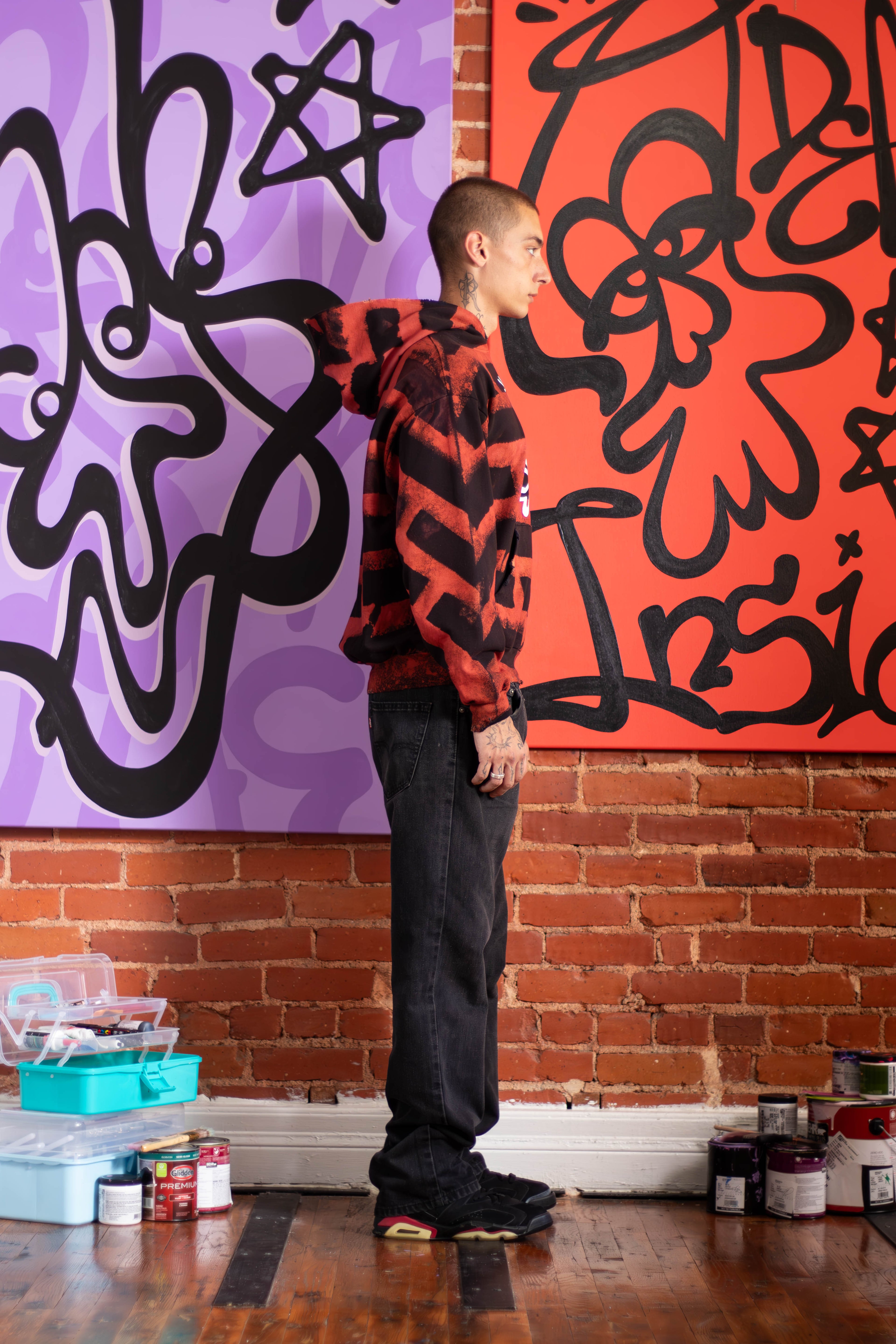 CROSSBONES BRICK HOODIE